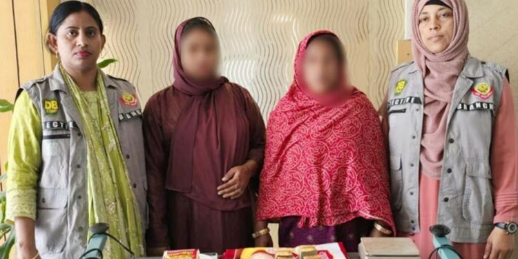 কোটি টাকার হেরোইনসহ দুই নারী মাদক কারবারি গ্রেপ্তার