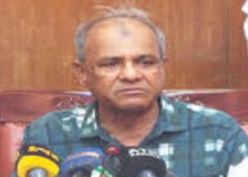 পদত্যাগ প্রশ্নে ‘আমার তো দাফনও হয়ে গেছে’ বললেন, স্বরাষ্ট্র উপদেষ্টা