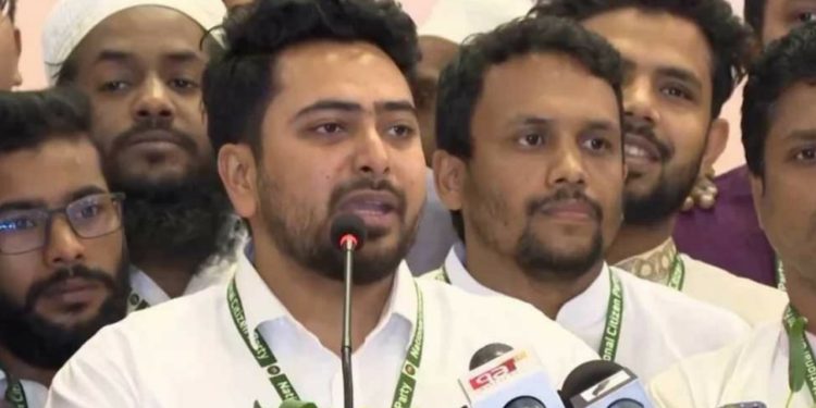 আওয়ামী লীগকে যারাই পুনর্বাসনের চেষ্টা করবে তাদেরকে কঠোর হাতে দমন করা হবে: নাহিদ