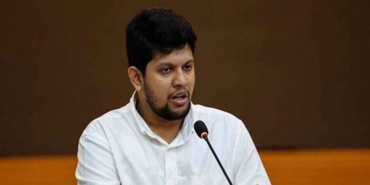 গুমের ঘটনায় জড়িতদের বিচার বর্তমান সরকারের মেয়াদেই হবে: উপদেষ্টা মাহফুজ