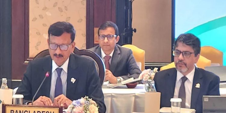 মুক্ত বাণিজ্য চুক্তি কার্যকর করার প্রয়োজনীয়তার ওপর জোর দিয়েছেন পররাষ্ট্র উপদেষ্টা