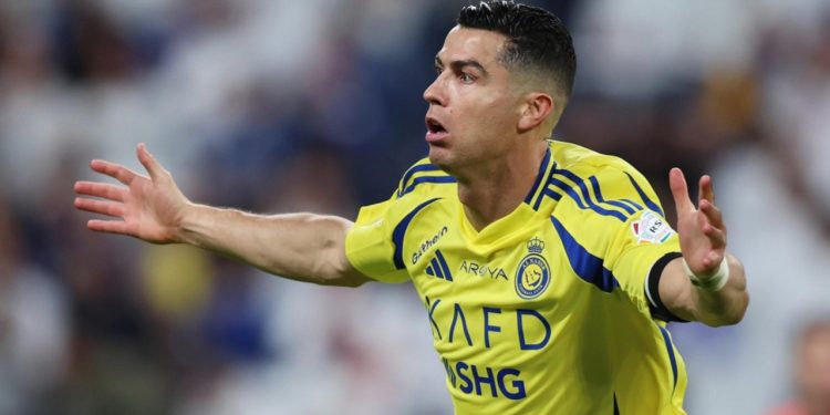 পর্তুগিজ তারকার জোড়া গোলেই আল নাসর তুলে নিল দারুণ এক জয়