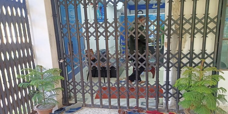 রোববার তিনটি অঞ্চলে ব্যাংকিং কার্যক্রম স্থগিত থাকবে