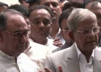 প্রধান উপদেষ্টা ড. মুহাম্মদ ইউনূসের সঙ্গে বৈঠকে ভোটের সময় নিয়ে অসন্তুষ্ট বিএনপি