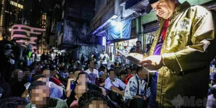 ১৬৫ বাংলাদেশিসহ কুয়ালালামপুরে ৫০৬ অভিবাসী আটক