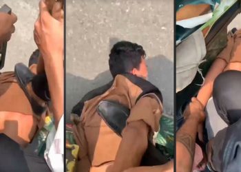 নিষিদ্ধ ছাত্রলীগ কর্মীকে রিকশায় করে পিটিয়ে গান বাজিয়ে ভিডিও ধারণ