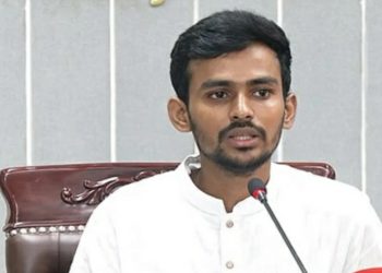 মোয়াজ্জেমের বিরুদ্ধে সুনির্দিষ্ট অভিযোগ পেলে অবশ্যই দুদককে ইনভলভ্ করব: আসিফ মাহমুদ