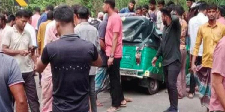 সিএনজি-পিকআপ সংঘর্ষে রাঙামাটিতে নিহত- ৫