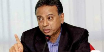 গণতন্ত্রের সমাধানের আশায় জনগণ কারোর অপেক্ষায় থাকবে না: আমীর খসরু