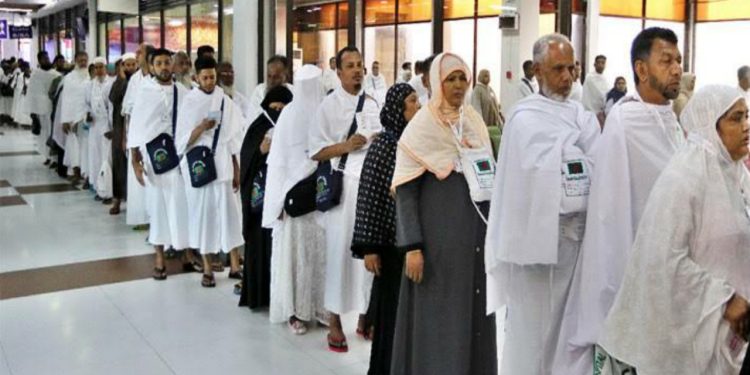 এখন পর্যন্ত ১২২৪ জন হজযাত্রী সৌদি আরবে পৌঁছেছেন, সাত ফ্লাইটে যাচ্ছেন ২৯১২ জন