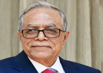 মধ্যরাতে দেশ ছাড়লেন সাবেক রাষ্ট্রপতি আবদুল হামিদ