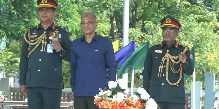 সীমান্তে আমাদের আইনশৃঙ্খলা বাহিনী সব ধরনের পরিস্থিতি মোকাবেলায় প্রস্তুত: স্বরাষ্ট্র উপদেষ্টা