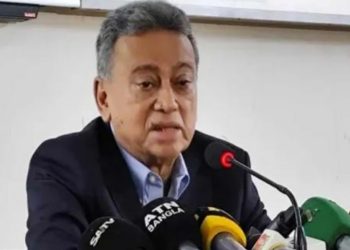 বিএনপিসহ অন্যান্য রাজনৈতিক দলগুলোর মতামত নিয়ে সরকার বাজেট দিতে পারতো : আমীর খসরু