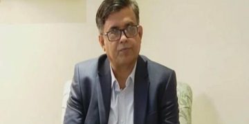 বিদেশে পাচার হওয়া অর্থ ফেরাতে যুক্তরাজ্য-বাংলাদেশের যৌথ প্রচেষ্টা জোরদার: শফিকুল আলম