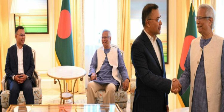 ড. ইউনূস-তারেক রহমানের বৈঠক চলছে