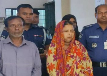 নির্যাতন সইতে না পেরে মাদকাসক্ত ছেলেকে হত্যার পর ড্রেনে ফেলে দেয় বাবা-মা