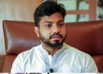 এক ঢিলে দুই পাখি মারার চেষ্টা করা হয়েছে: ইশরাক হোসেন