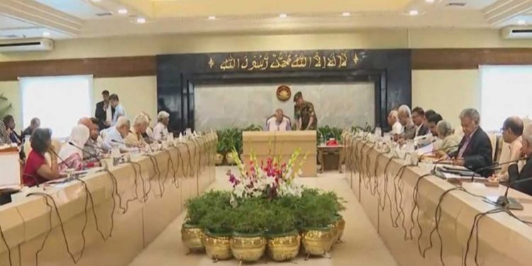 “তদন্ত ছাড়া কোনো সরকারি চাকরিজীবীকে শাস্তি দেওয়া যাবে না”