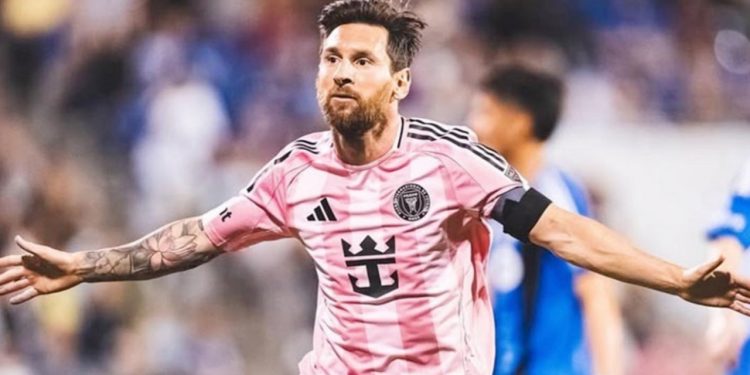 মেসির চমকে জয় ধরে রেখেছে মায়ামি