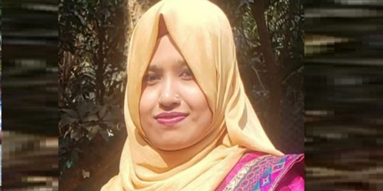 ৩৬ ঘণ্টা পর ম্যানহোল থেকে উদ্ধার হলো নিখোঁজ নারীর মরদেহ