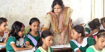 প্রধান শিক্ষকদের নিয়োগে সুখবর দিলেন প্রধান উপদেষ্টা