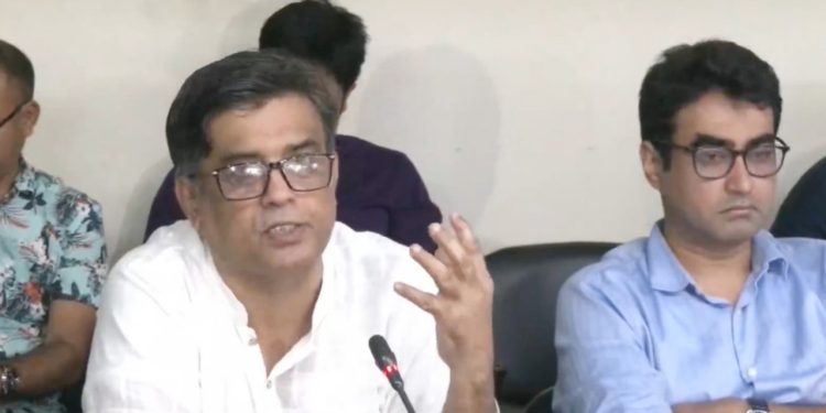 ড. ইউনূসের অবদানে শুল্ক বিষয়ে বিশেষ সুবিধা লাভ করেছে বাংলাদেশ: প্রেস সচিব