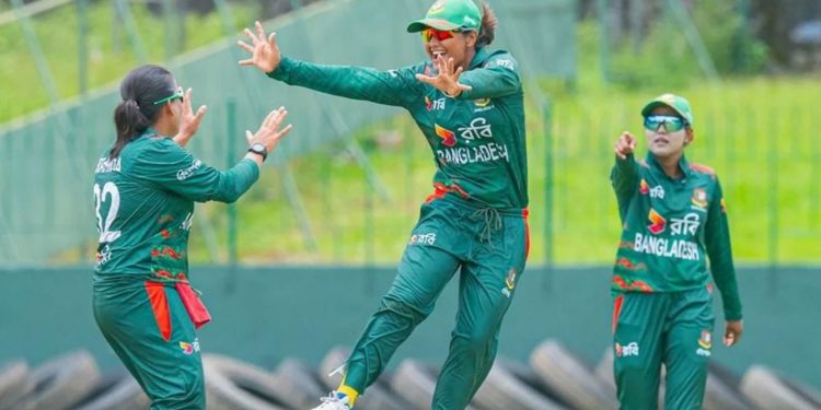 নারী বিশ্বকাপ সামনে রেখে ১৫ জনের দল প্রকাশ