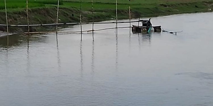 ঠাকুরগাঁওয়ে বালু খননের গর্তে ডুবে শিশুর মৃত্যু