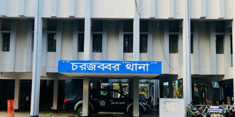 তুচ্ছ বিষয় নিয়ে দুই ভাইয়ের বিবাদে প্রাণ গেল বড় ভাইয়ের