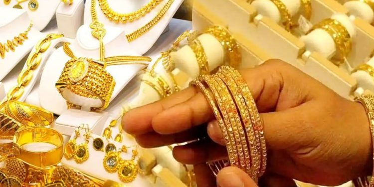 আজ থেকে কার্যকর স্বর্ণের নতুন দাম, ভরি কত হলো?