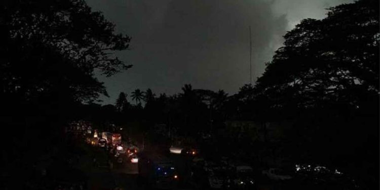 দুপুরের পরই নামতে পারে অন্ধকার, ৭ অঞ্চলে তীব্র ঝড়ের সম্ভাবনা