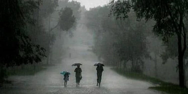 আবহাওয়ার পূর্বাভাসে জানা গেল, কবে থামবে বৃষ্টি