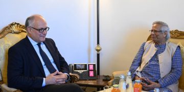 রোমের মেয়রের সঙ্গে বৈঠক করলেন প্রধান উপদেষ্টা