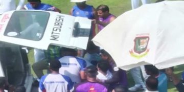 নির্ণায়ক ম্যাচে হঠাৎ মাঠেই অচেতন জাতীয় দলের ক্রিকেটার