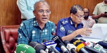 নির্বাচনের আগেই বেশিরভাগ অবৈধ অস্ত্র জব্দের আশাবাদ স্বরাষ্ট্র উপদেষ্টার