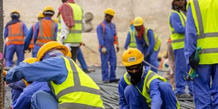 জাল ওয়ার্ক পারমিটে শ্রমবাজারে নেমেছে বিপর্যয়