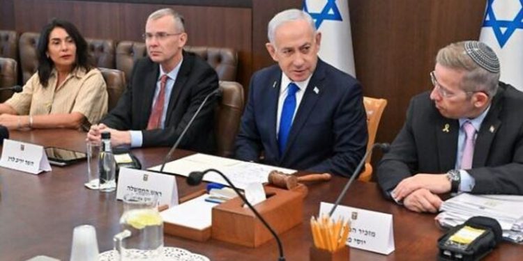 নেতানিয়াহুর নির্দেশে গাজায় আবারও ইসরায়েলি হামলা, প্রাণ গেল ২ জনের