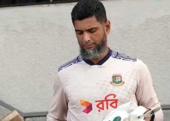 অসুস্থ হয়ে হাসপাতালে ভর্তি আছেন মাহমুদউল্লাহ রিয়াদ