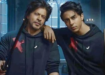 শুটিং সেটে শাহরুখকে কী নামে ডাকেন আরিয়ান খান?