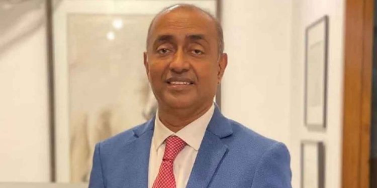 অ্যাটর্নি জেনারেল পদ ছাড়লেন, ঘোষণা দিলেন নির্বাচনে অংশগ্রহণের