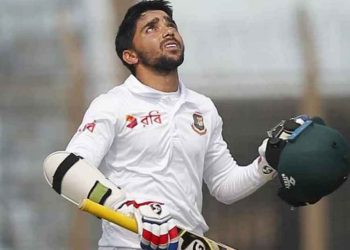 মুমিনুলের অর্ধশতকে এগিয়ে গেল বাংলাদেশ