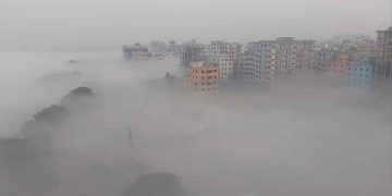 ঢাকায় ছুঁই ছুঁই শীত, সকালে তাপমাত্রা নেমেছে কত?