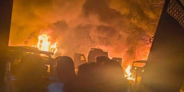 জম্মু-কাশ্মীরের থানায় ভয়াবহ বিস্ফোরণে প্রাণ গেল ৭ জনের