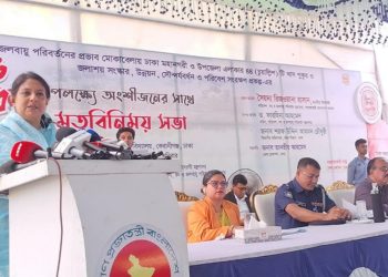 রাজধানীর ৪৪টি খাস পুকুর পুনঃউন্নয়ন কার্যক্রমের সূচনা করলেন পরিবেশ উপদেষ্টা