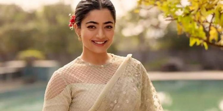 ‘পুরুষদেরও মাসিক হওয়া উচিত’ মন্তব্যে সমালোচনার জবাব দিলেন রাশমিকা