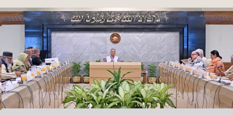 উপদেষ্টা পরিষদের জরুরি বৈঠক আয়োজন