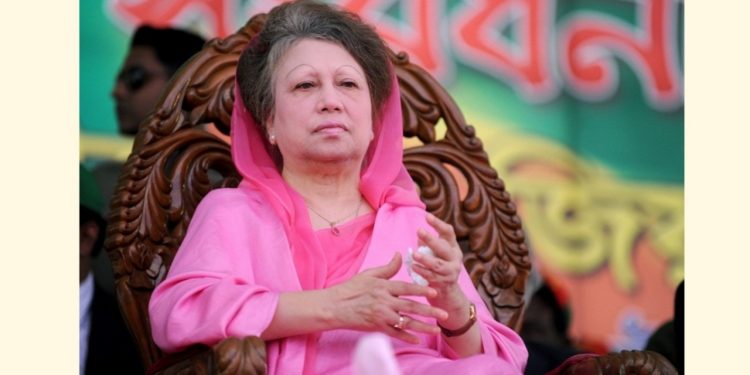 বেগম খালেদা জিয়া চিকিৎসা বোর্ডের পরামর্শ অনুযায়ী সেবা নিচ্ছেন: ডা. জাহিদ