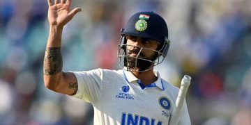 অবসর ভেঙে টেস্টে ফেরার প্রসঙ্গে বক্তব্য দিলেন কোহলি