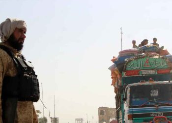 পাকিস্তানে তীব্র সন্ত্রাসী হামলায় প্রাণ হারাল ৬ সেনা