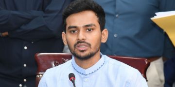 উপদেষ্টা আসিফ মাহমুদের আহ্বানে আজ জরুরি সংবাদ সম্মেলন অনুষ্ঠিত হবে